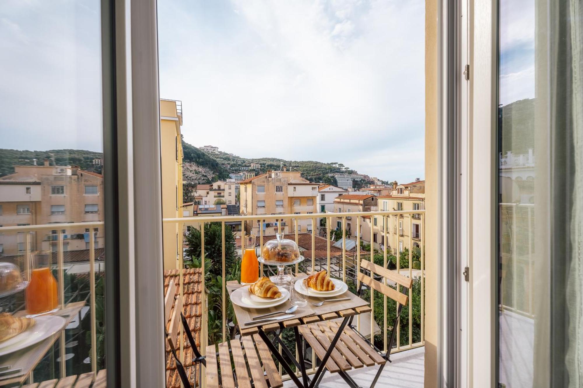 Casa E Arte Apartment Соренто Екстериор снимка